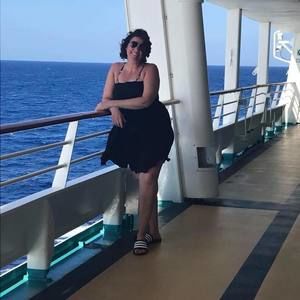 Meet your Posher, Tami